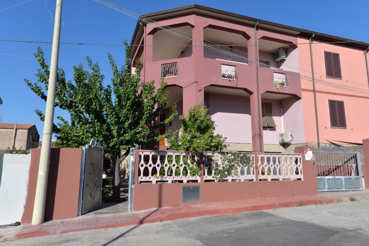 Casa Andreana Bed & Breakfast Uri Bagian luar foto